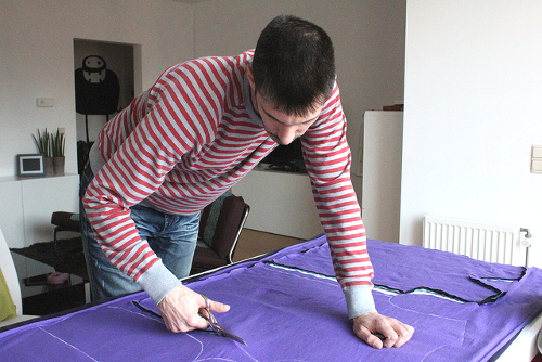 Joost cutting out some T-shirts Joost cutting out some T-shirts